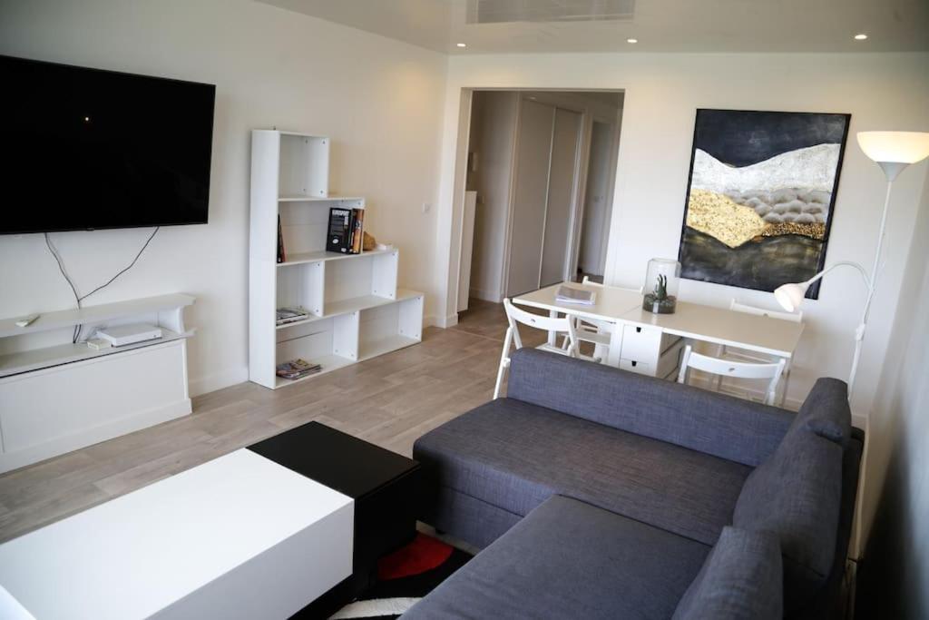 Le Refuge Blesois Avec Parking Prive - Blesois Refuge With Private Parking Διαμέρισμα Μπλουά Εξωτερικό φωτογραφία