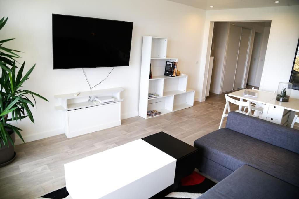 Le Refuge Blesois Avec Parking Prive - Blesois Refuge With Private Parking Διαμέρισμα Μπλουά Εξωτερικό φωτογραφία